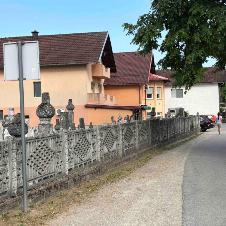 SlatkiDom - Four-Bedroom Apartment - 21