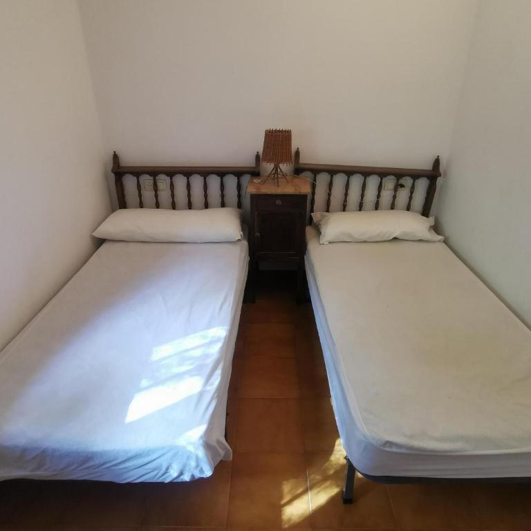 Casa espaciosa de 10 pers. con terraza, cerca de la playa y área de entretenimiento en Llançà - ES-89-138 - Vacation Home - 13