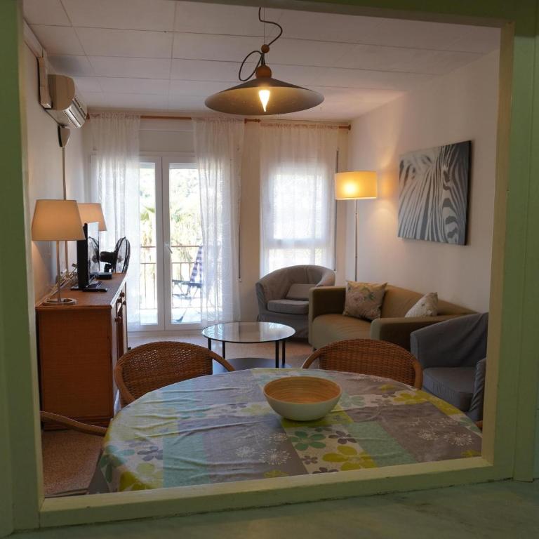 Apartamento cerca de la playa - ES-323-88 - Apartment - 13