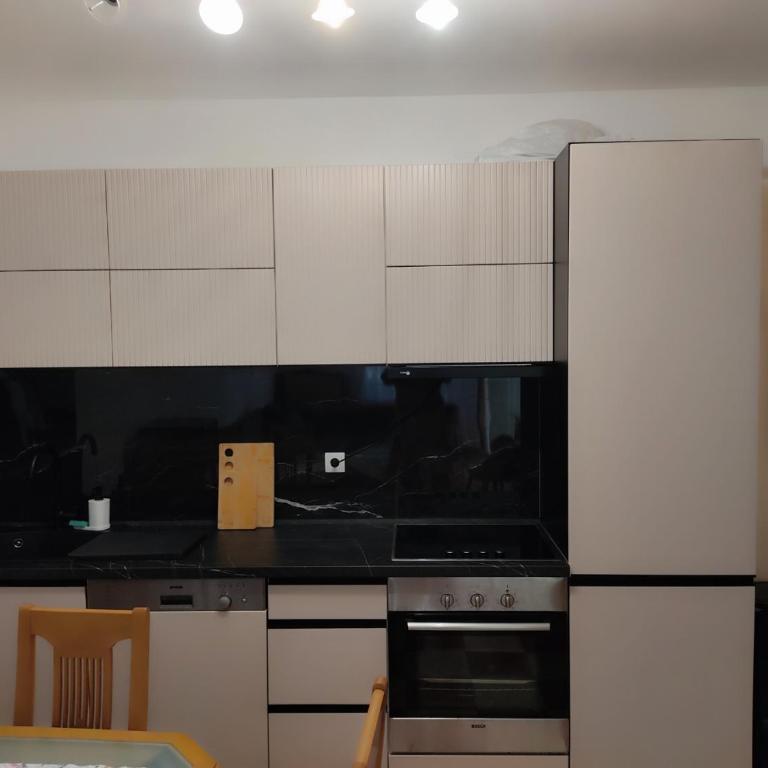 Una apartmani Petrovac - One-Bedroom Apartment with Garden View - 14