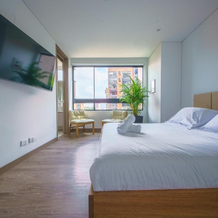 Luxury High-Rise in Medellin 2BR Executive Retreat - Apartamento de 2 dormitorios - 17