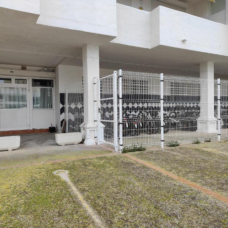 Apartamento tranquilo con piscina y terraza en Roses - ES-258-96 - Apartment - 22