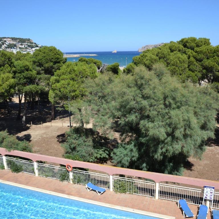 Apartamento en la Playa - Mascotas Permitidas - ES-323-38 - Apartment - 1