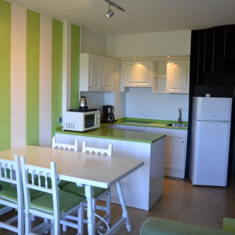 Apartamento en la Playa - Mascotas Permitidas - ES-323-38 - Apartment - 11