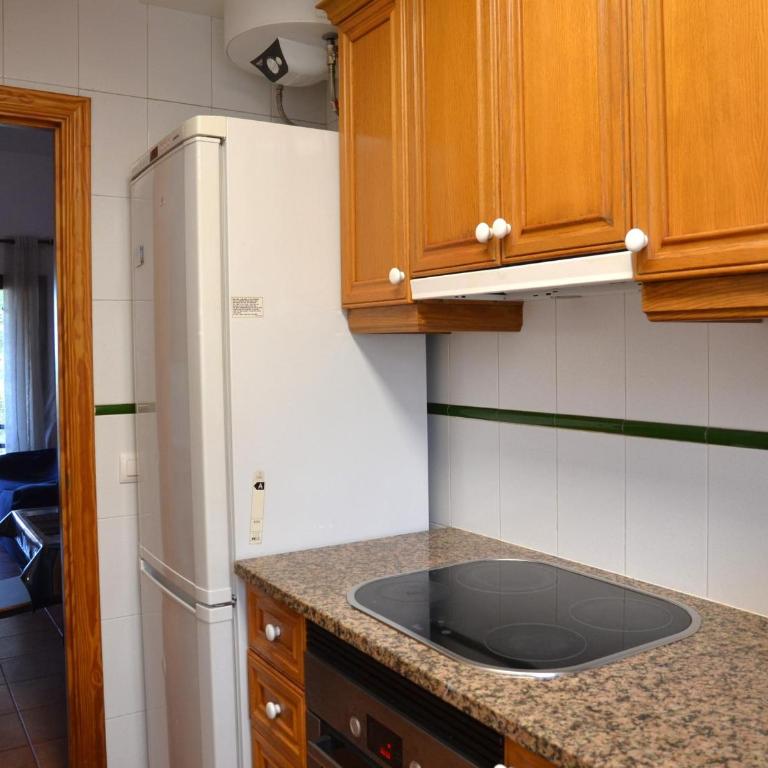 Casa acogedora con jardín y piscina en zona tranquila cerca de la playa en L'Estartit - ES-323-16 - Vacation Home - 19