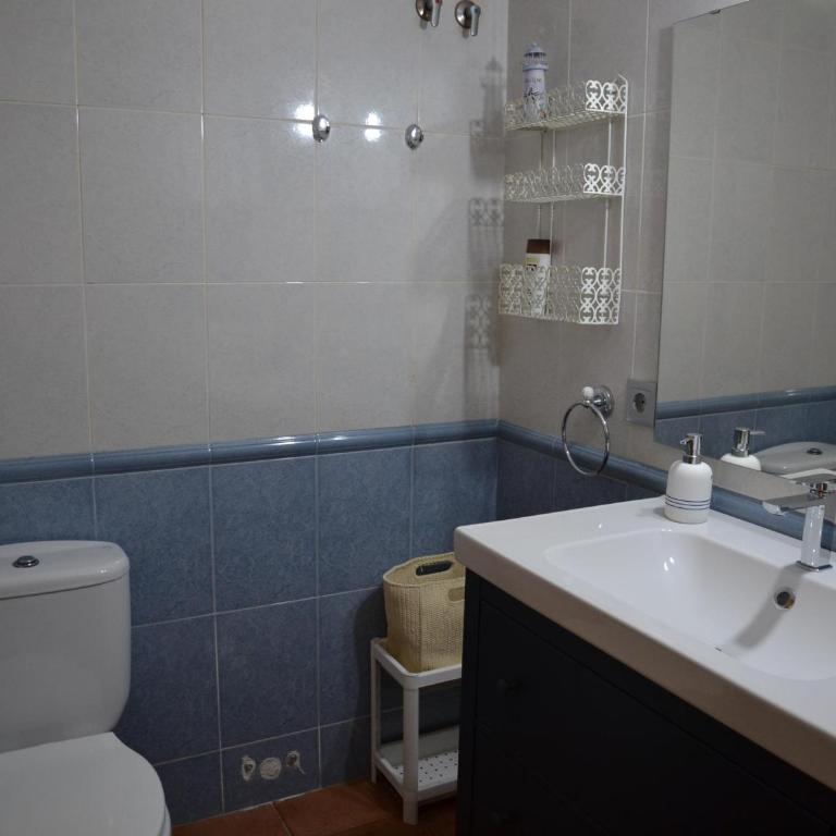 Casa acogedora con jardín y piscina en zona tranquila cerca de la playa en L'Estartit - ES-323-16 - Vacation Home - 28