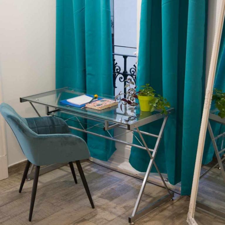 Una Lujosa estancia en las cortes Madrid - One-Bedroom Apartment - 13