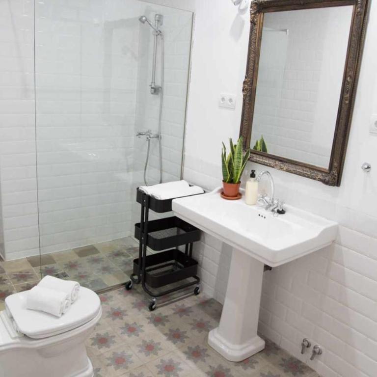 Una Lujosa estancia en las cortes Madrid - One-Bedroom Apartment - 16