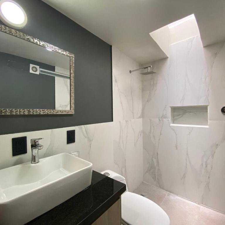 Remodeled Ground Floor Apartment in a Quiet Area - Apartamento de 2 dormitorios - 15