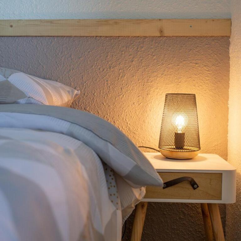 T2 Lumineux climatisé à 200m de la plage et parking privé - Two-Bedroom Apartment - 6