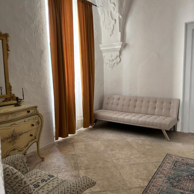 Al numero 13 - Appartamento con 2 Camere da Letto - 7