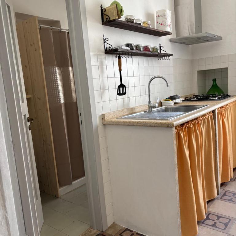 Al numero 13 - Appartamento con 2 Camere da Letto - 11