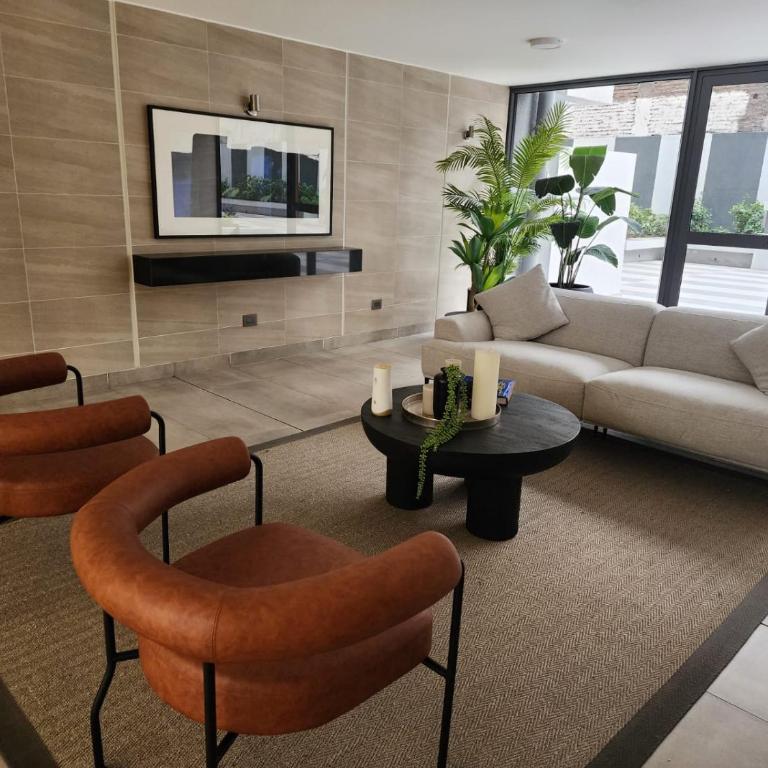 HOM I Departamento 1Dl1B Metro Santa Lucia 2PAX - Apartamento - 50