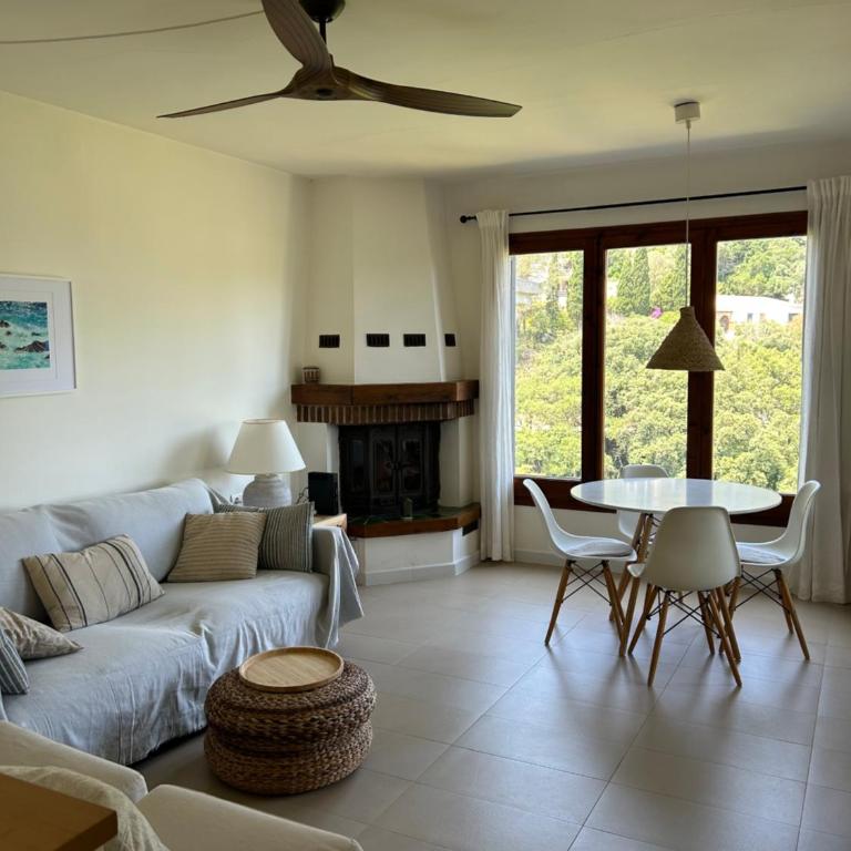 La Coma Sa Riera - Apartamento de 2 dormitorios con terraza y vistas al mar - 4