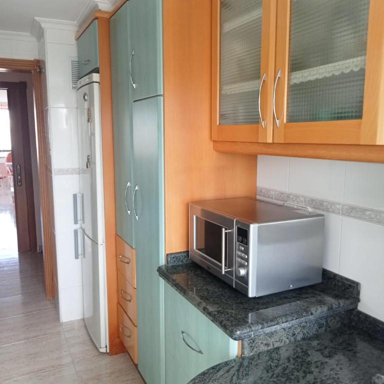 Playa Urbanización San Marino - Four-Bedroom Apartment with Pool View - 5