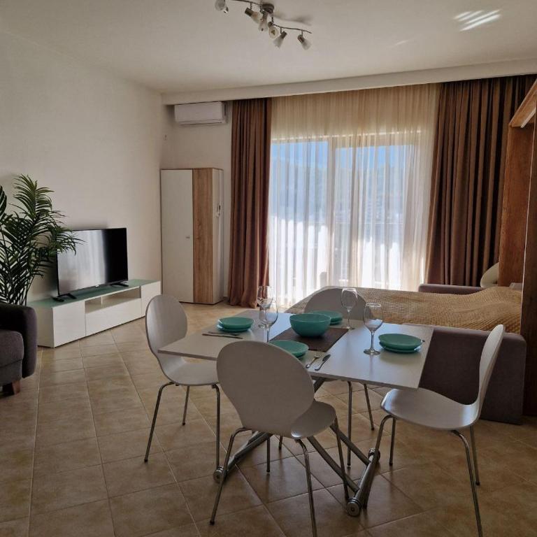 Apartments GC 7 - Quadruple Room with Sea View - 6