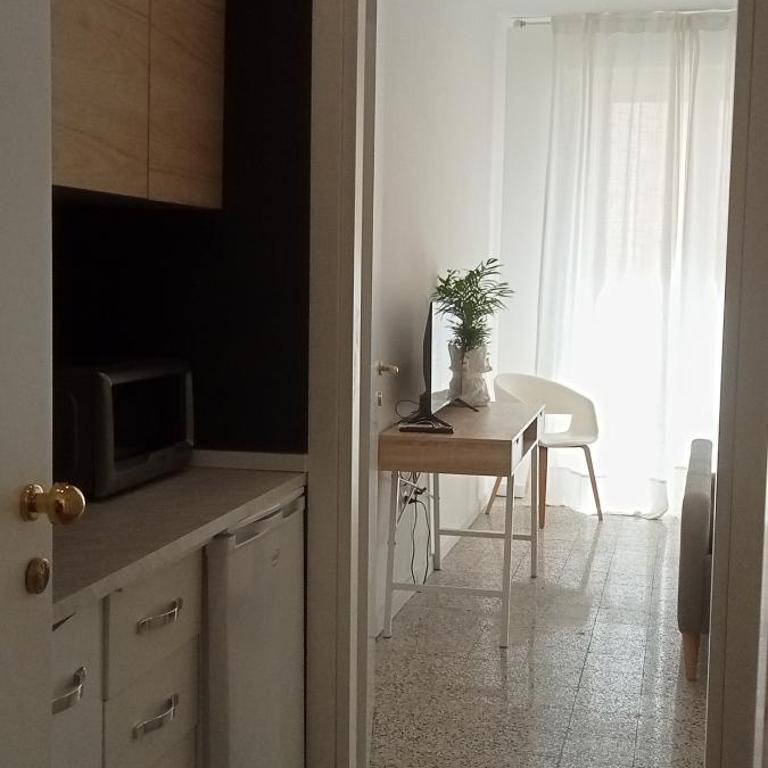 Cinghiale Bianco - Appartamento Monolocale con Balcone - 6
