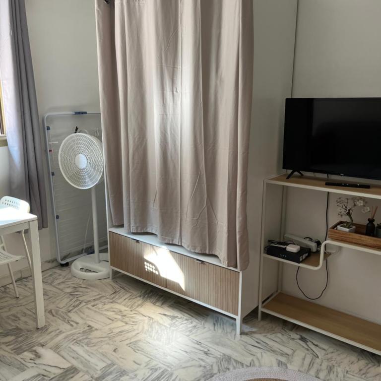 Studio meublé proche plages et vieille ville - Apartment - 2