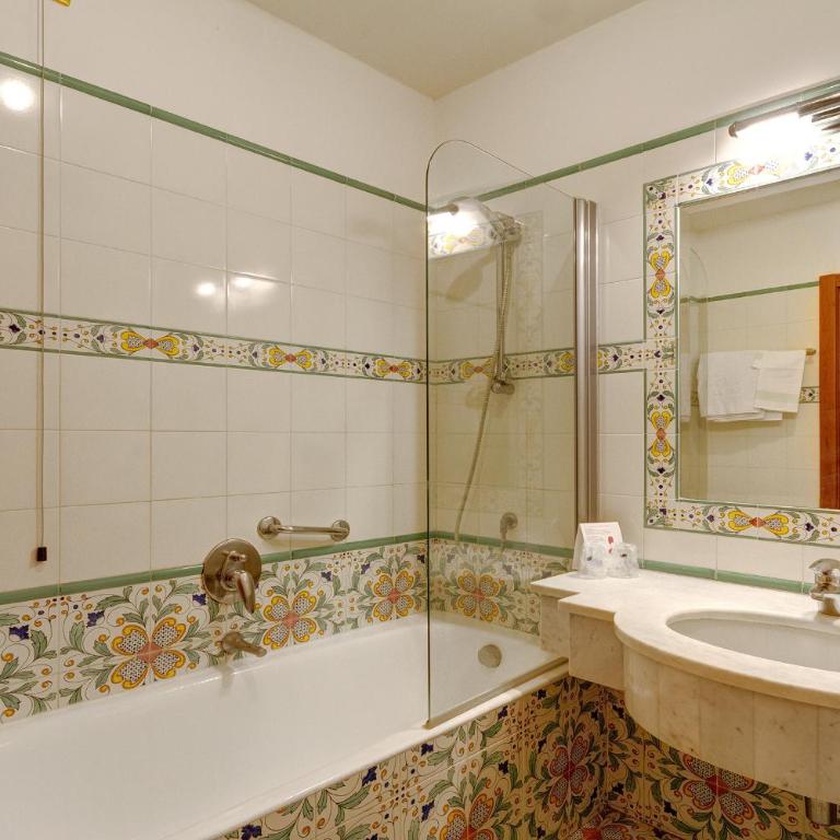 Grand Hotel President - Double or Twin Room with Internal View - 3