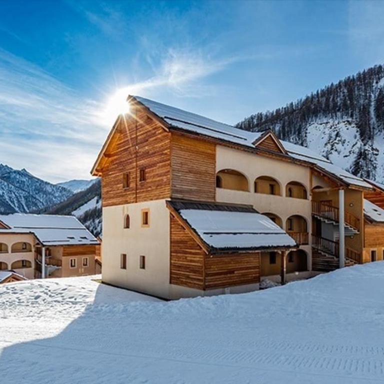 Appartement 3 pieces 6 personnes, 2 chambres, wifi fibre gratuit, piscine l'été et au pied des pistes l'hiver - Appartement 2 Chambres - 5