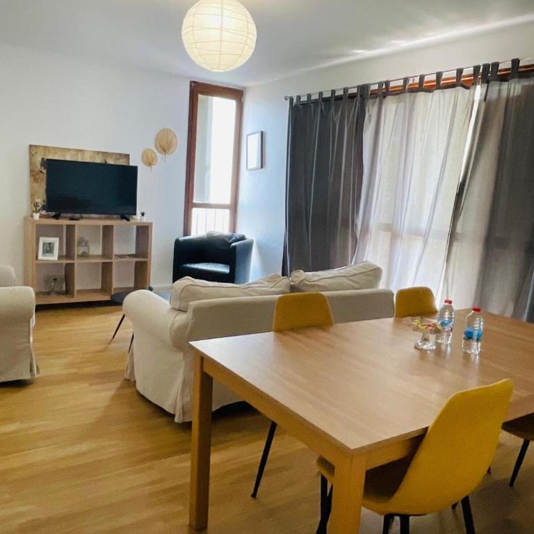 Le Repaire Urbain - 8 voyageurs - Apartment mit 4 Schlafzimmern und einem Balkon - 11