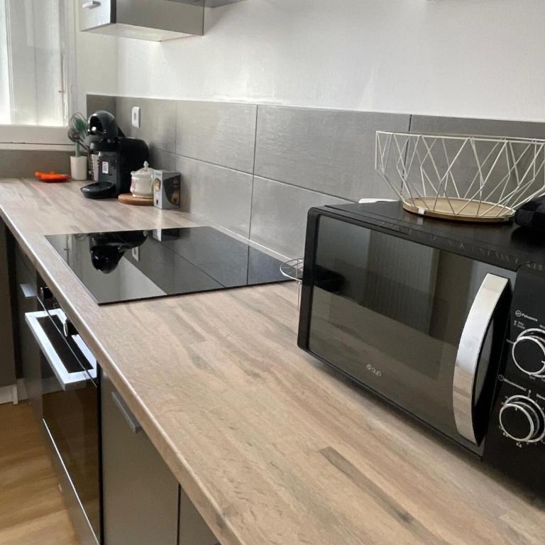 Le Repaire Urbain - 8 voyageurs - Apartment mit 4 Schlafzimmern und einem Balkon - 12