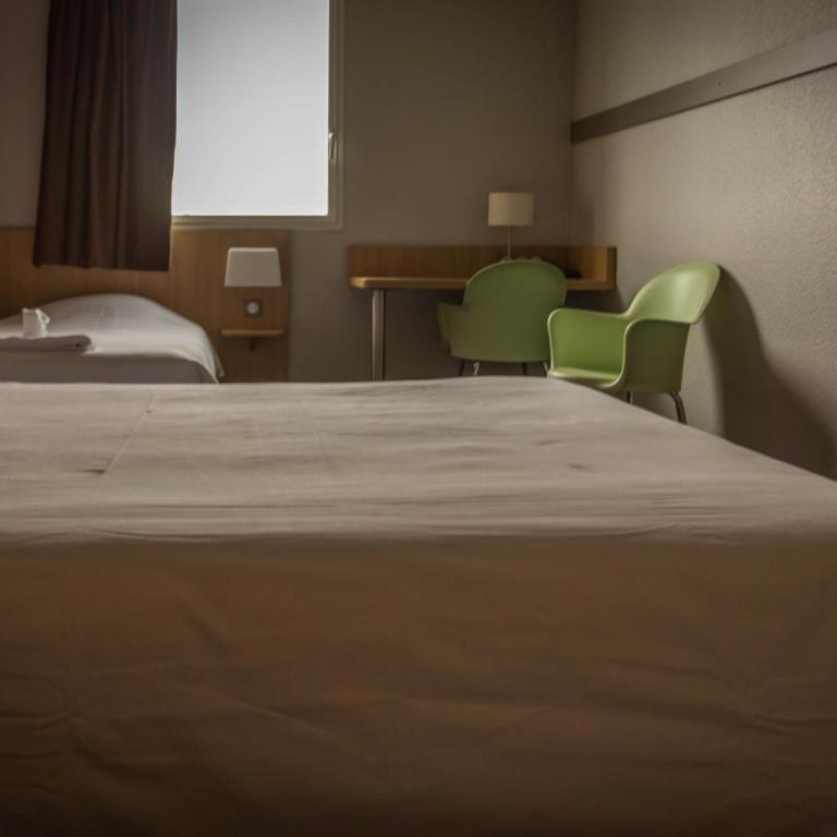 B&B HOTEL La Rochelle Centre 3 étoiles - Chambre Double - 1