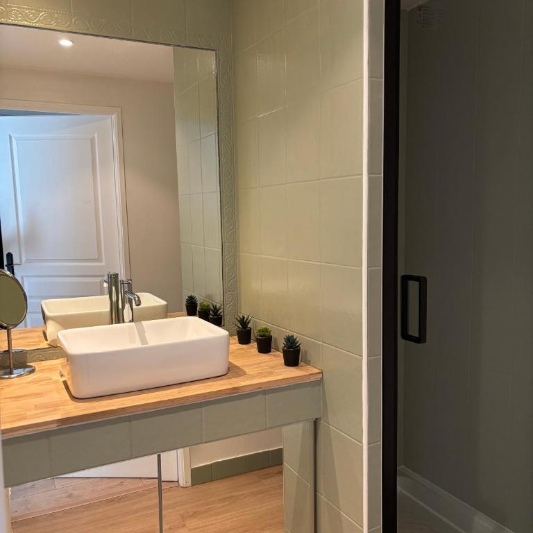 Super T2 Rénové Aperçu Mer Toutes Commodités - Appartement 1 Chambre - 5