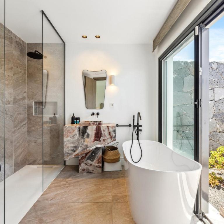 Villa Macaronesian - Three-Bedroom Apartment - 19