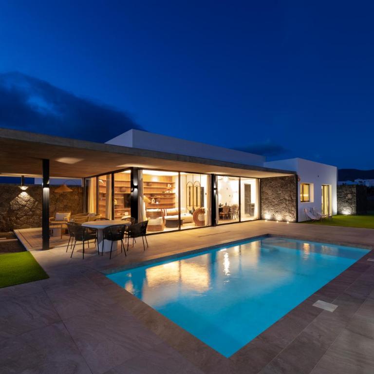 Villa Macaronesian - Three-Bedroom Apartment - 25