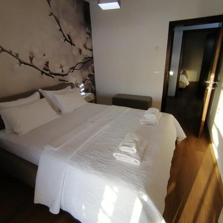 Apartments Knežević - Two-Bedroom Deluxe Apartment with Ocean View - 12