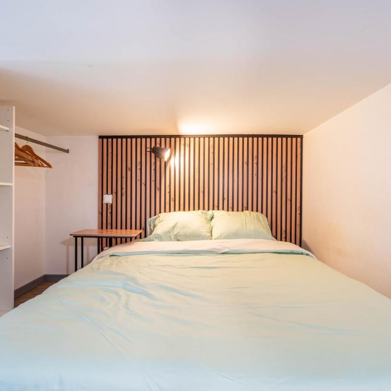 LOFT Netflix et place gratuite proche Transport - Appartamento con 1 Camera da Letto - 18