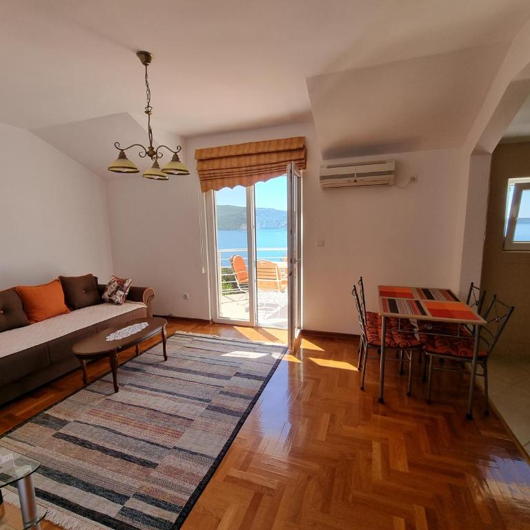 Apartment Brace Grakalica 20b - Apartment with Sea View - 22