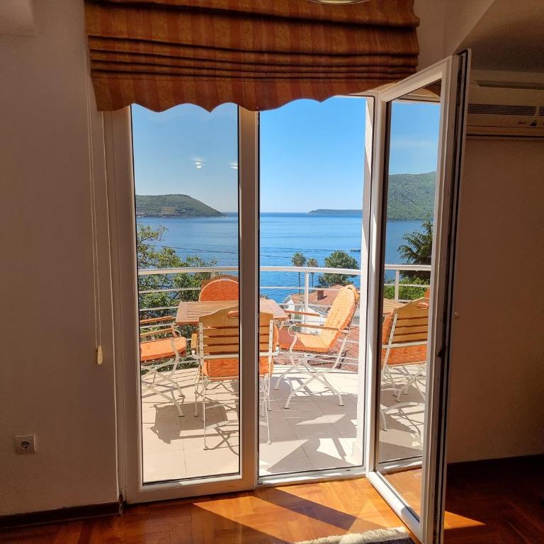 Apartment Brace Grakalica 20b - Apartment with Sea View - 30