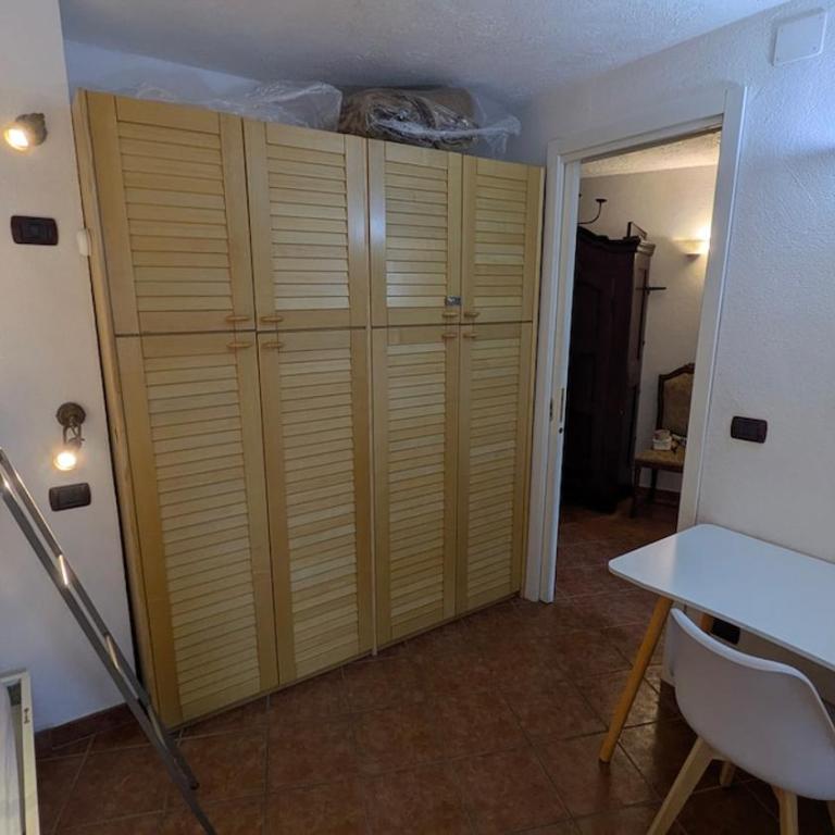 YNH Four-room apartment with parking space - Appartamento con 3 Camere da Letto - 20