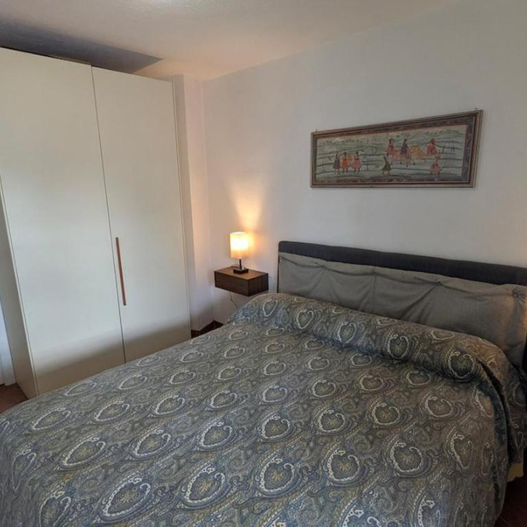 YNH Four-room apartment with parking space - Appartamento con 3 Camere da Letto - 9