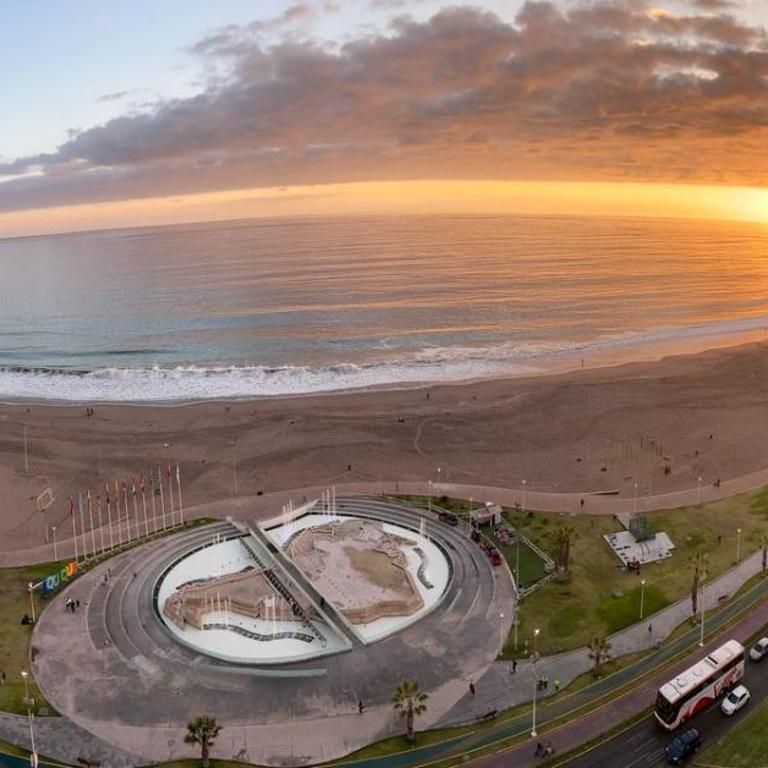 Departamento frente a playa brava - Two-Bedroom Apartment - 9