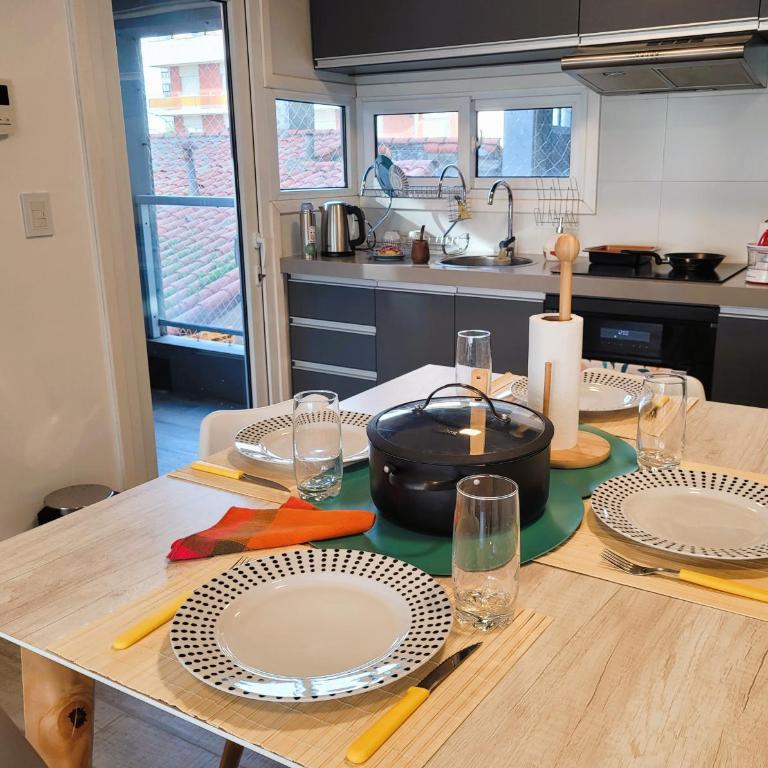 Moderno y Luminoso 2amb en Mogotes con parrilla - Apartamento de 1 dormitorio - 40