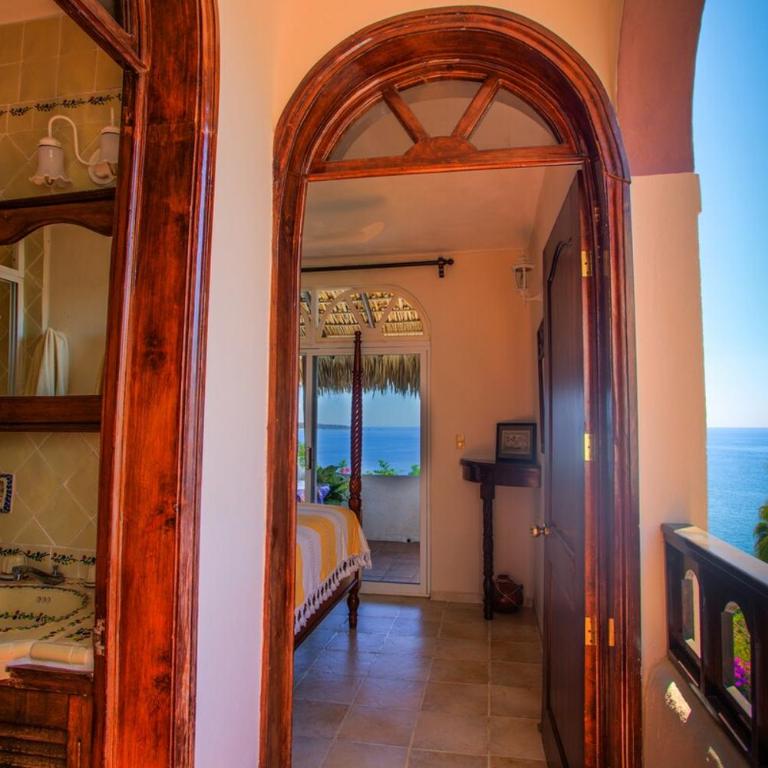 Casa de La Paz - Beautiful Beachfront Villa - Villa - 9