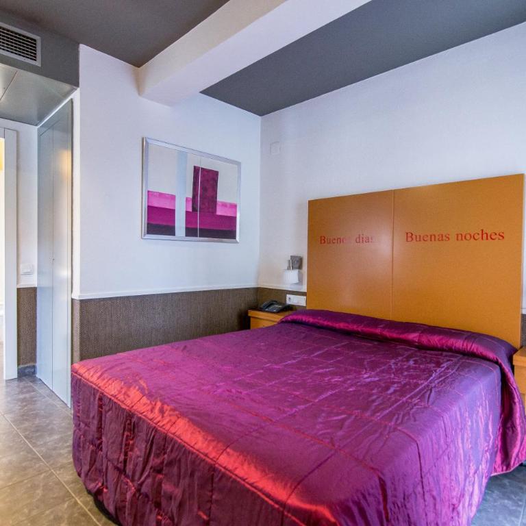 Colors - Double Room - 4
