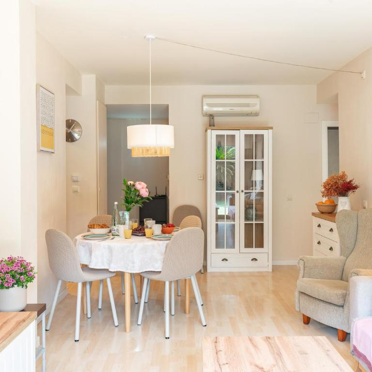 Charming Garden Apartment en "Jardins de Sa Boadella" - Apartamento de 2 dormitorios - 18