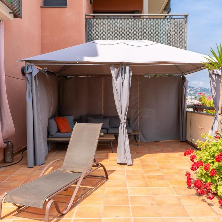 Charming Garden Apartment en "Jardins de Sa Boadella" - Apartamento de 2 dormitorios - 40