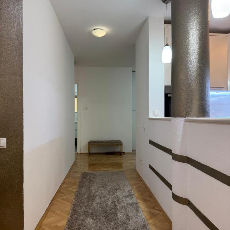 Lux Family Apartment KRUNA - Three-Bedroom Apartment - 16