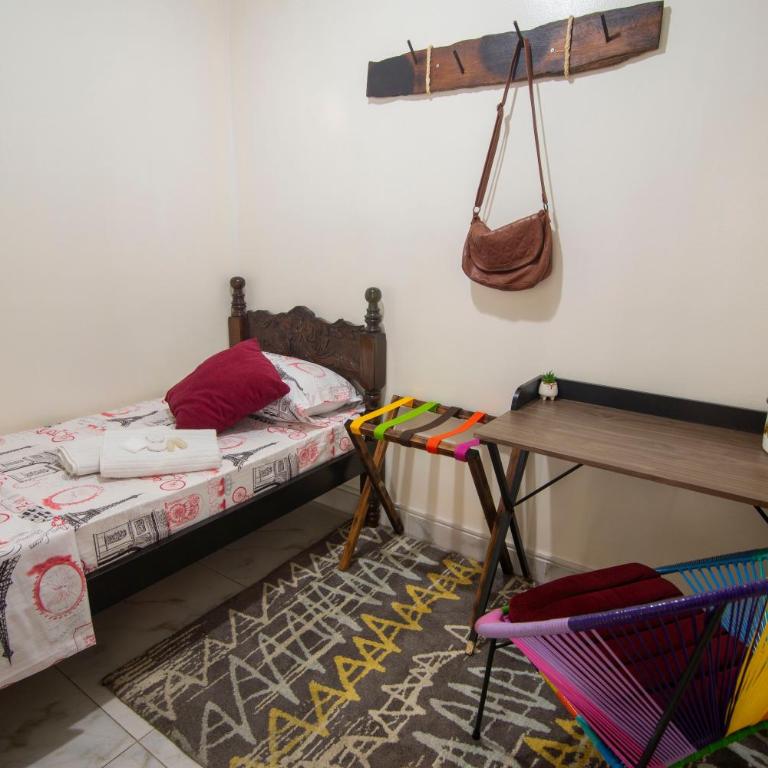 Antigua Hostal - Small Single Room - 2