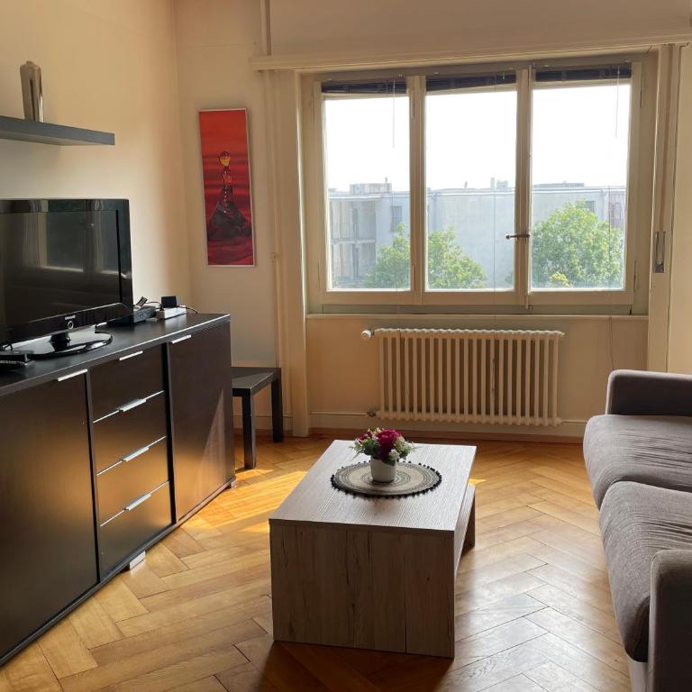 Appartement de 3 chambres à coucher - Apartment mit 3 Schlafzimmern - 5