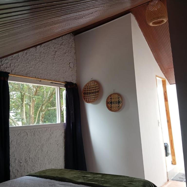 Casa Hotel Pontevedra - cerca a la clínica Shaio, - Habitación Doble con baño privado - 3