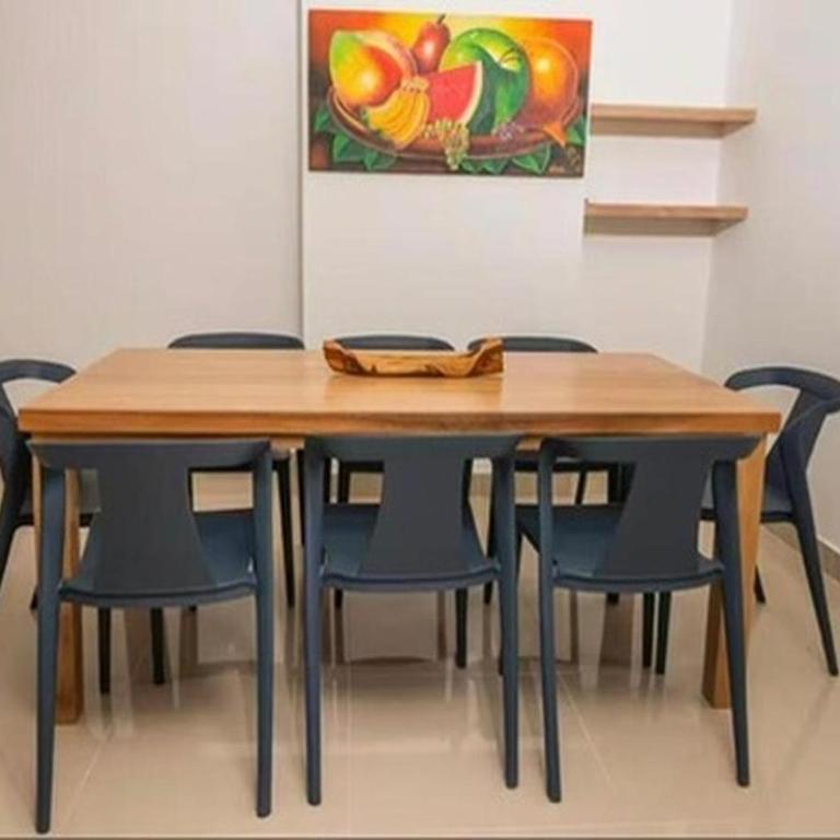 Apto De 3 Hab con Vista y Salida directa Al Mar en Coveñas - Three-Bedroom Apartment - 11