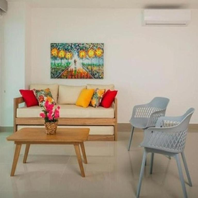 Apto De 3 Hab con Vista y Salida directa Al Mar en Coveñas - Three-Bedroom Apartment - 8