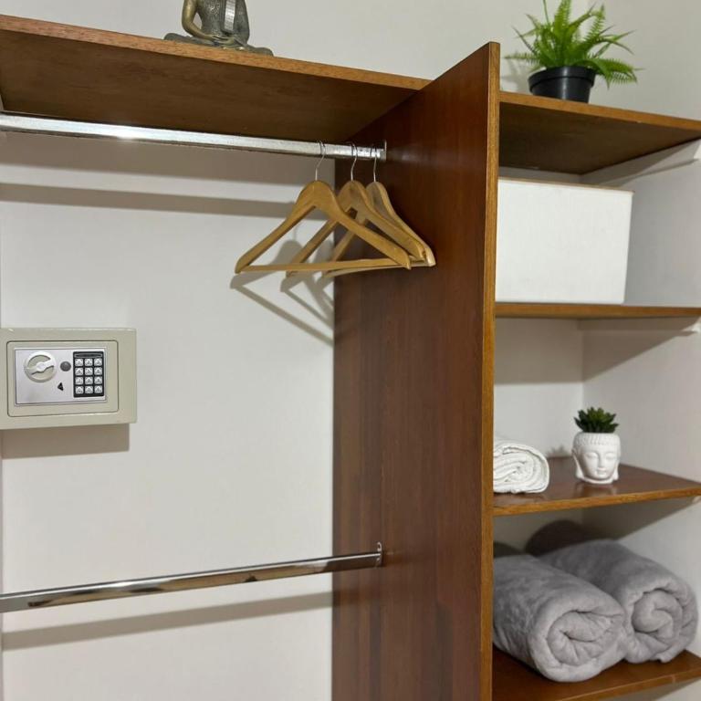Apartmento Laureles Nogal cerca Avenida 33 y Poblado - Two-Bedroom Apartment - 8