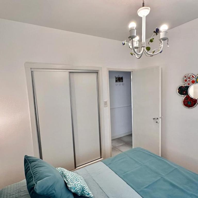 Departamento 2 ambientes con balcón - One-Bedroom Apartment - 5